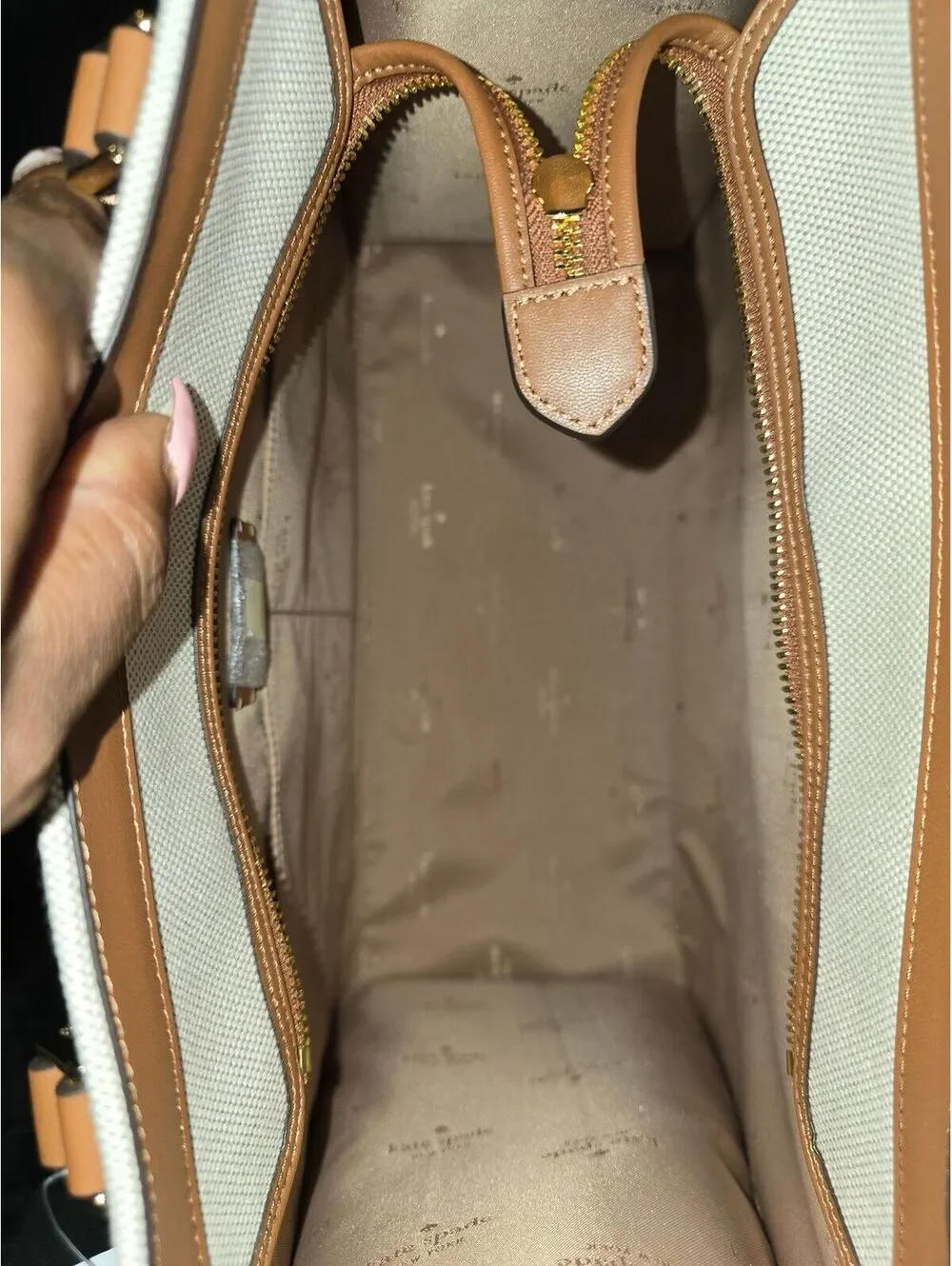 86. NWT Kate Spade New York Ellie Canvas Tote (Large)